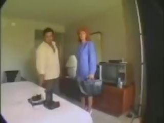 おばあちゃん & 成熟する で ハードコア と アナル セッション: 汚い ビデオ 79